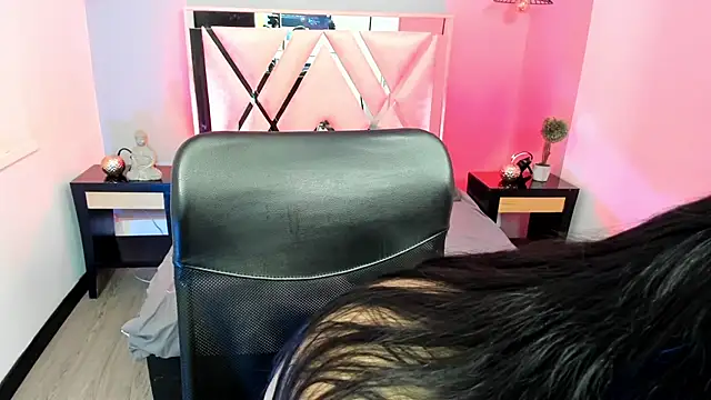 mia jagger online show from July 16, 4:18 am
