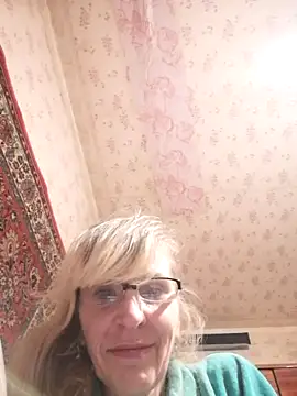 Snapshot of Georgette466 chatting on November 26, 7:04 pm Georgette466 online show from November 26, 7:04 pm