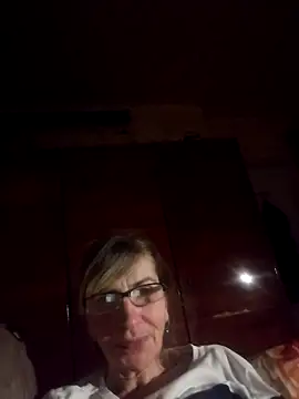 Snapshot of Georgette466 chatting on December 18, 6:14 pm Georgette466 online show from December 18, 6:14 pm