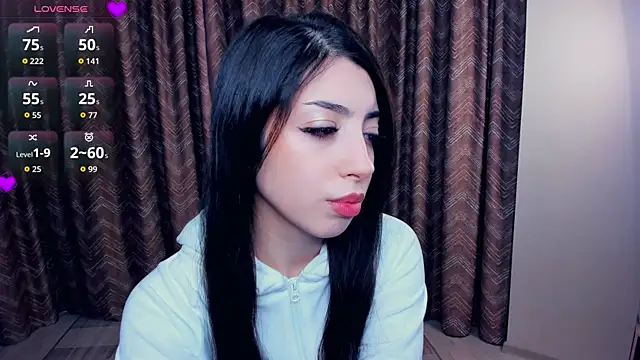 Snapshot of TonjaNeace chatting on November 28, 4:37 am TonjaNeace online show from November 28, 4:37 am