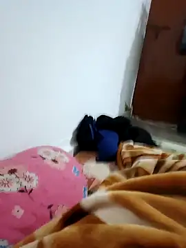 Laal Parilove online show from January 16, 7:18 pm