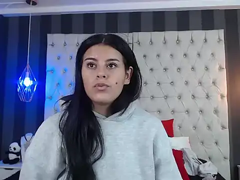 Camile Petite online show from November 3, 7:26 pm