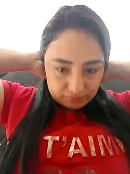 solandrea online show from November 6, 3:46 pm