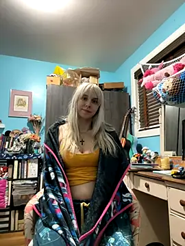 aquakitti777 online show from October 30, 10:10 pm