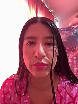 scarlethsb33 online show from November 4, 12:37 pm