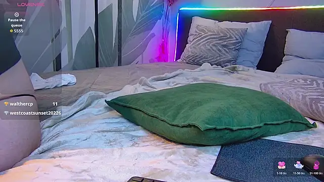 R I N A online show from February 20, 6:26 am