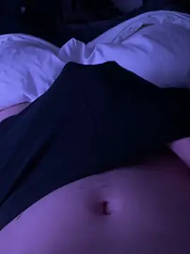 Snapshot of rb2357 chatting on December 16, 11:10 pm rb2357 online show from December 16, 11:10 pm