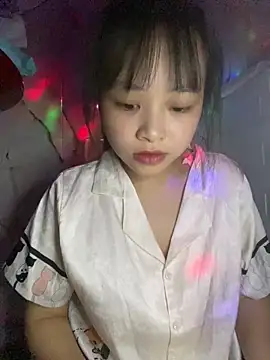 Snapshot of Tina-Marie chatting on November 5, 3:34 pm Tina-Marie online show from November 5, 3:34 pm