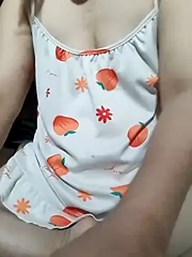 -Hazel-123 online show from November 13, 11:03 pm