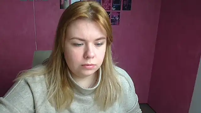 Snapshot of SusannaNight chatting on December 14, 6:08 am SusannaNight online show from December 14, 6:08 am