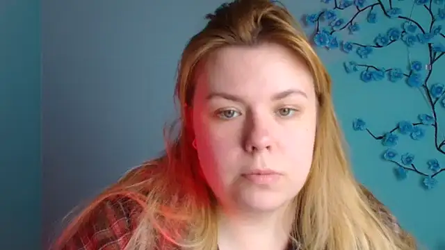 Snapshot of SusannaNight chatting on May 2, 11:15 am SusannaNight online show from May 2, 11:15 am