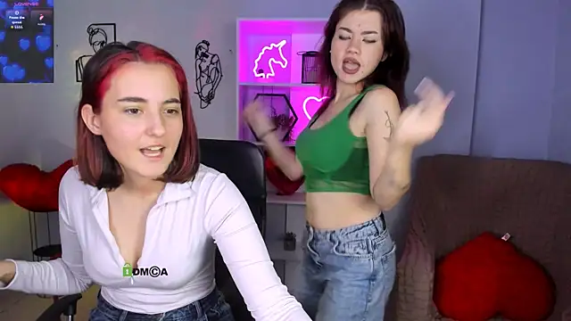 Snapshot of isabel_wave chatting on December 19, 2:13 pm isabel wave online show from December 19, 2:13 pm