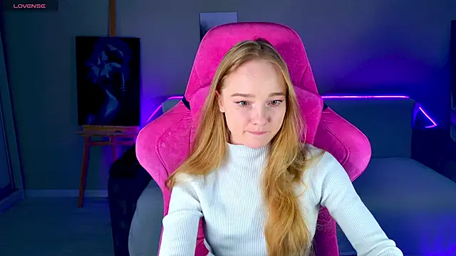 Shawty Mia online show from January 6, 7:06 pm