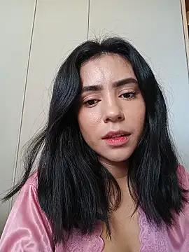 Sara-215 online show from May 20, 12:44 pm