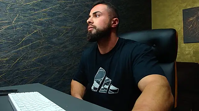 HayesWood online show from November 13, 5:50 am