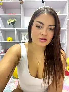 Itskari  online show from November 16, 3:34 am