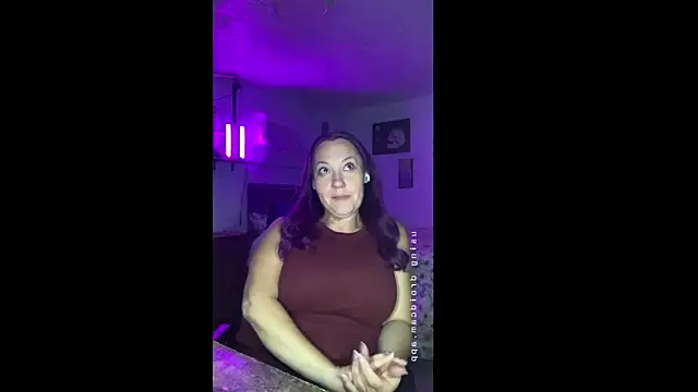 kristallic online show from April 10, 11:15 am