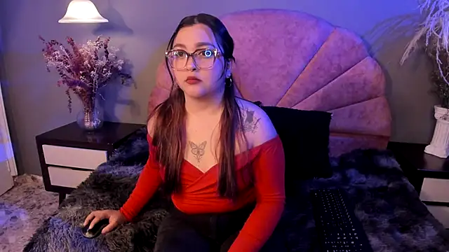 CrystalMay  online show from November 5, 11:43 am