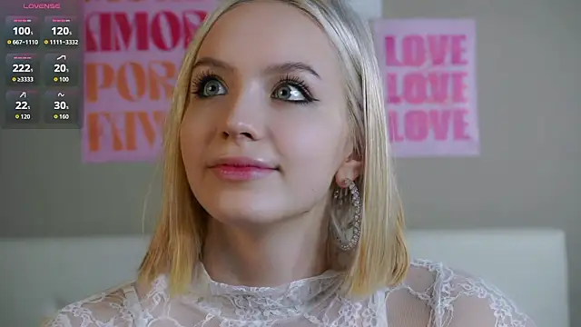 VetaManhardt online show from March 14, 10:37 pm