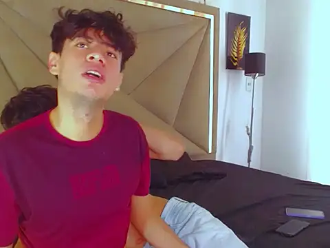 Austin Noe online show from November 1, 7:38 pm