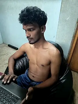 Snapshot of cutty_abi_ chatting on November 15, 1:47 am cutty abi online show from November 15, 1:47 am