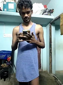 Snapshot of cutty_abi_ chatting on November 22, 3:49 am cutty abi online show from November 22, 3:49 am