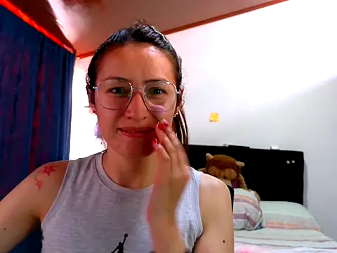 Snapshot of KendallTwisTx chatting on November 25, 8:31 pm KendallTwisTx online show from November 25, 8:31 pm