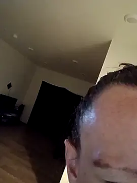 Karebearz1 online show from March 13, 9:38 am