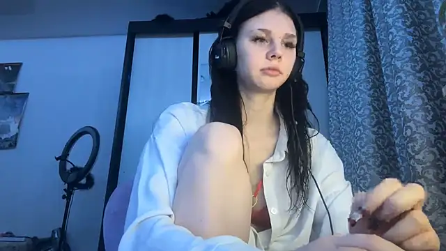 Snapshot of AnGallo chatting on December 13, 8:14 pm AnGallo online show from December 13, 8:14 pm