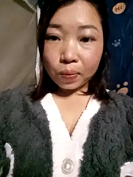 Snapshot of julybe chatting on February 10, 3:38 pm julybe online show from February 10, 3:38 pm