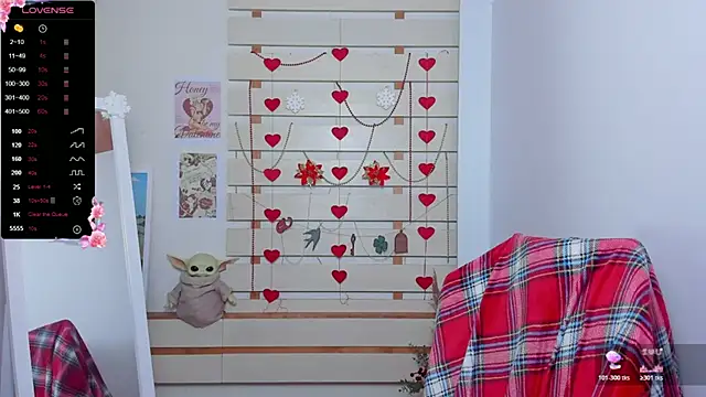 FoxPlayXX online show from February 10, 2:10 pm