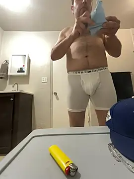 ezrah23 online show from January 12, 10:48 pm