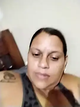 Snapshot of LexiBrown25 chatting on October 30, 2:51 pm LexiBrown25 online show from October 30, 2:51 pm