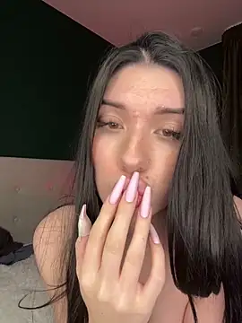 Kattyschwarz online show from November 29, 8:01 pm