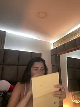 BrigitteVons online show from April 18, 1:42 am