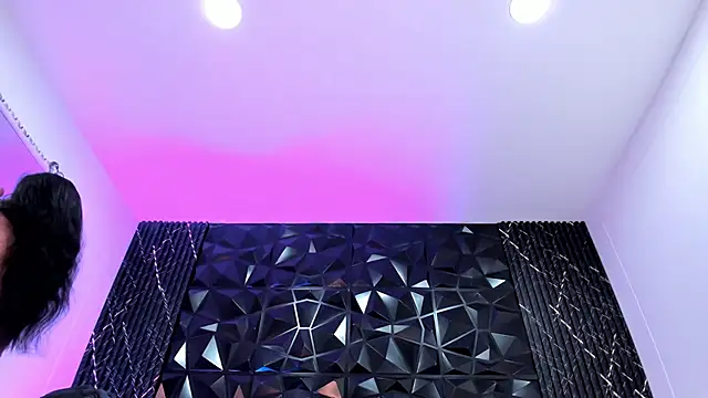 AudreyHayworth online show from April 5, 1:30 pm