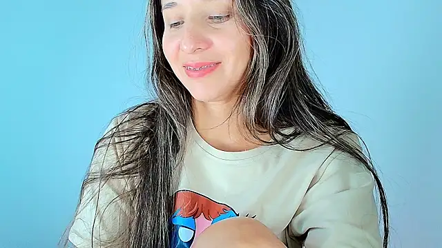 Snapshot of alana_pink95 chatting on February 24, 3:10 pm alana pink95 online show from February 24, 3:10 pm