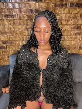 Snapshot of SP1CY_MOMMY chatting on November 18, 12:16 am SP1CY MOMMY online show from November 18, 12:16 am