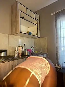SP1CY MOMMY online show from July 11, 6:49 am