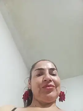 MaryRoze  online show from April 7, 1:17 am