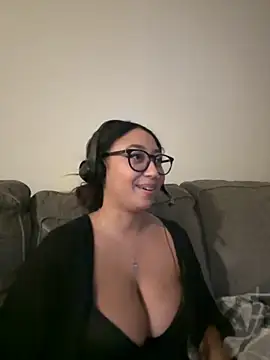 Snapshot of minha_baby chatting on December 4, 5:50 am minha baby online show from December 4, 5:50 am