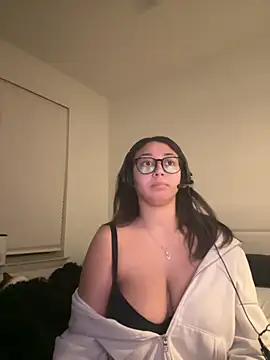 minha baby online show from February 5, 7:57 am