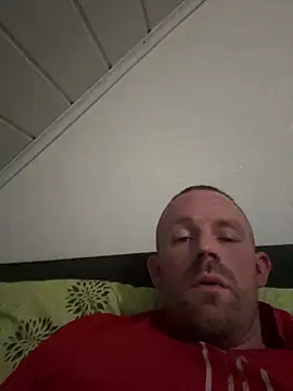 superbertok online show from November 4, 6:18 pm