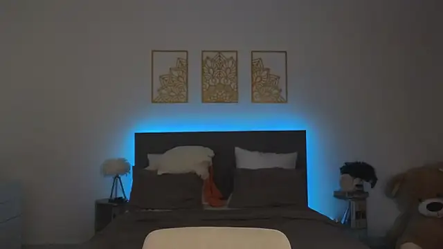 adele armass online show from March 21, 9:29 pm