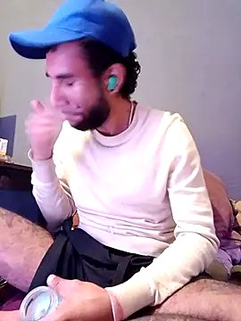 Snapshot of Barbanegra91mx chatting on December 5, 5:49 am Barbanegra91mx online show from December 5, 5:49 am