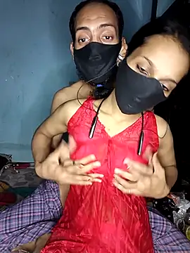 RITU COUPLE online show from November 9, 7:01 pm