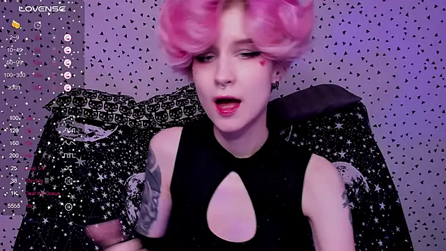 Angel Julles online show from April 11, 7:35 am