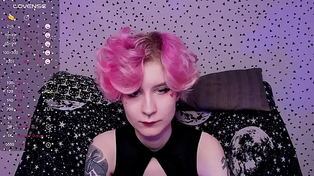 Angel Julles online show from April 11, 7:51 pm