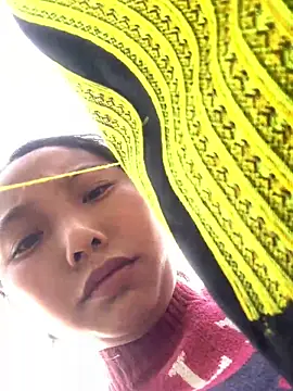 Snapshot of bi-bo123 chatting on December 15, 1:54 am bi-bo123 online show from December 15, 1:54 am