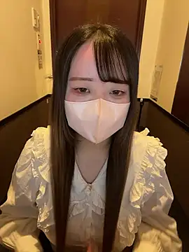 Snapshot of emiri_da_nyan chatting on December 14, 10:20 am emiri da nyan online show from December 14, 10:20 am